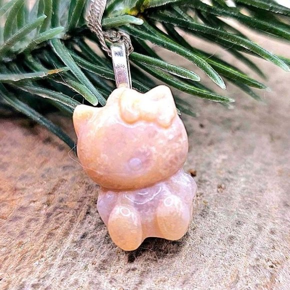 Nature Chrysanthemum Coral Stone Carved Hello Kitty Pendant Necklace - Picture 1 of 10